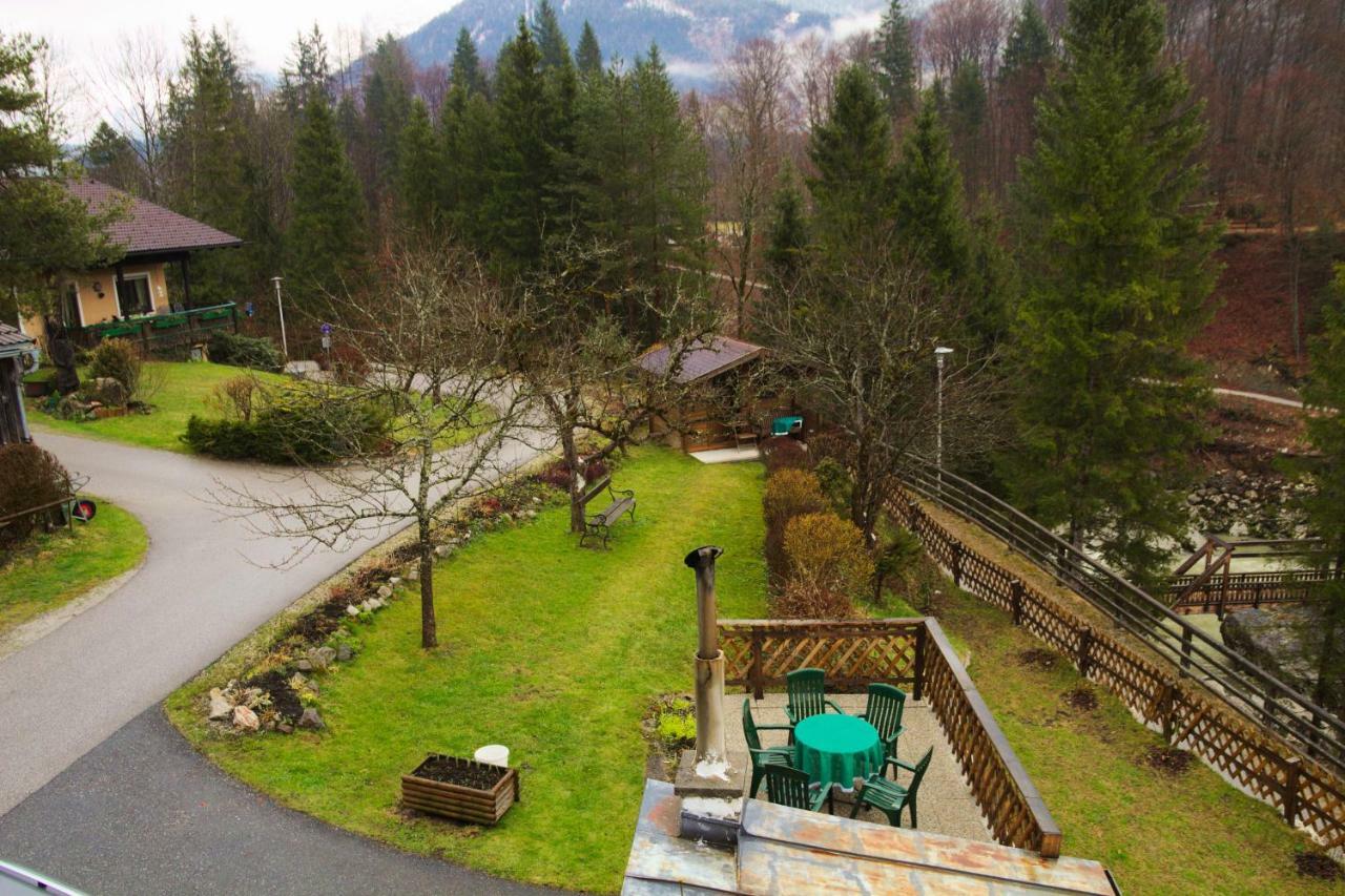 Pension Eckschlager Lofer Exterior photo