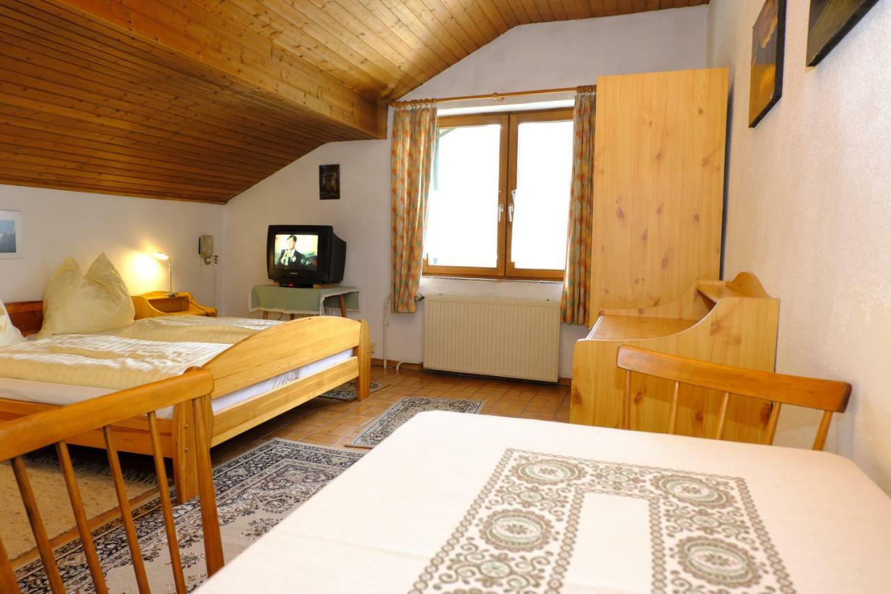Pension Eckschlager Lofer Exterior photo